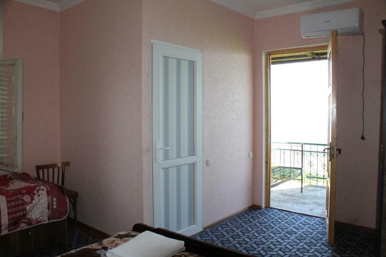 Guest House Shota Сигнахи Экстерьер фото