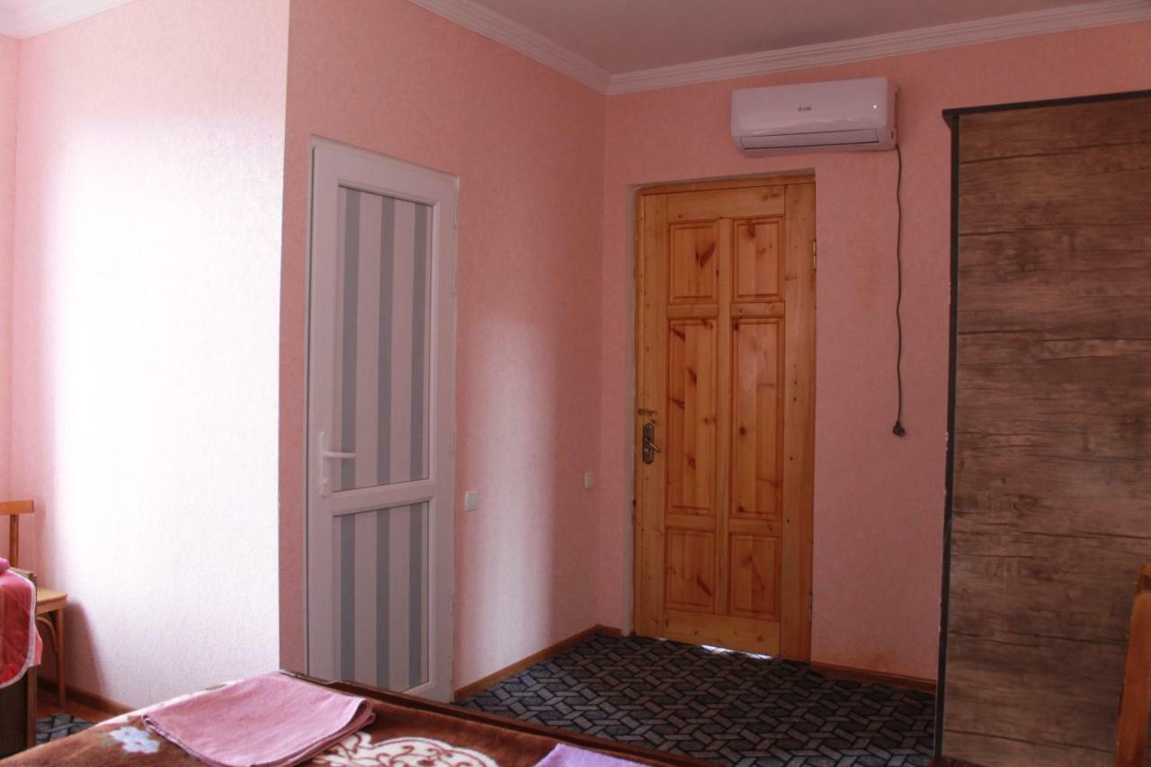 Guest House Shota Сигнахи Экстерьер фото